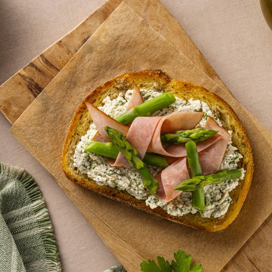 Cacio e Pepe Toasts Recipe